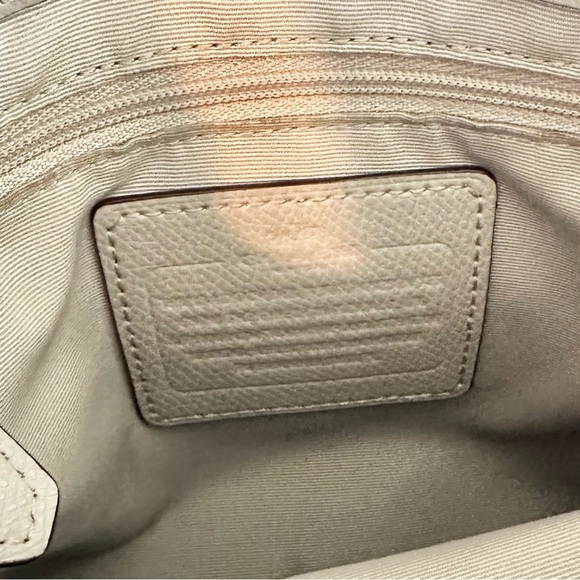 EUC COACH Minetta Taupe Crossgrain Leather Crossbody/Satchel - Picture 5 of 6